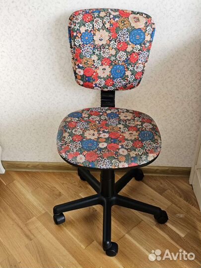 Детское кресло