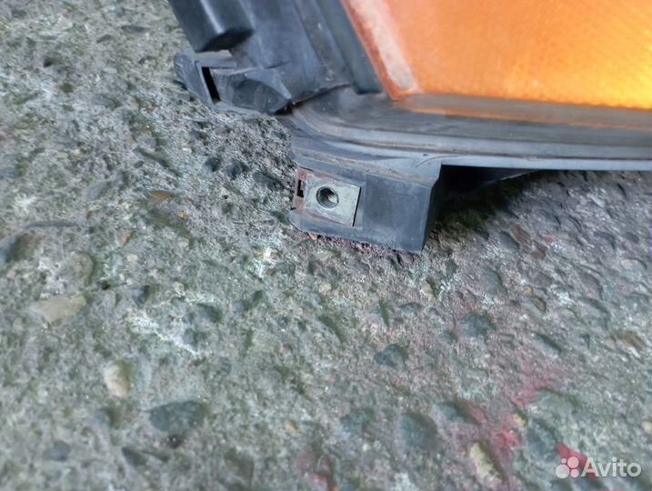 Фара правая Volvo S60 V70 xc70ксенон