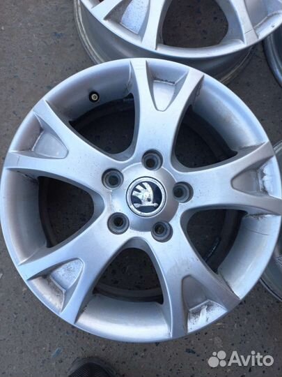 Диски R15 5x112 Skoda реплика б/у Silver