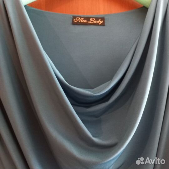 Красивое вечернее платье без рукавов. 42 44