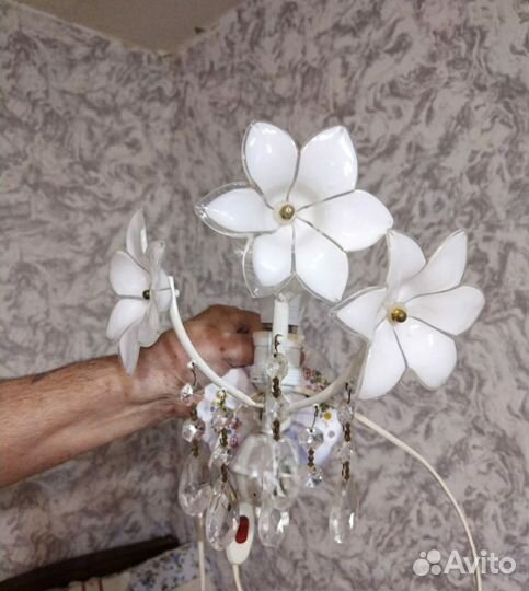 Люстра,светильник