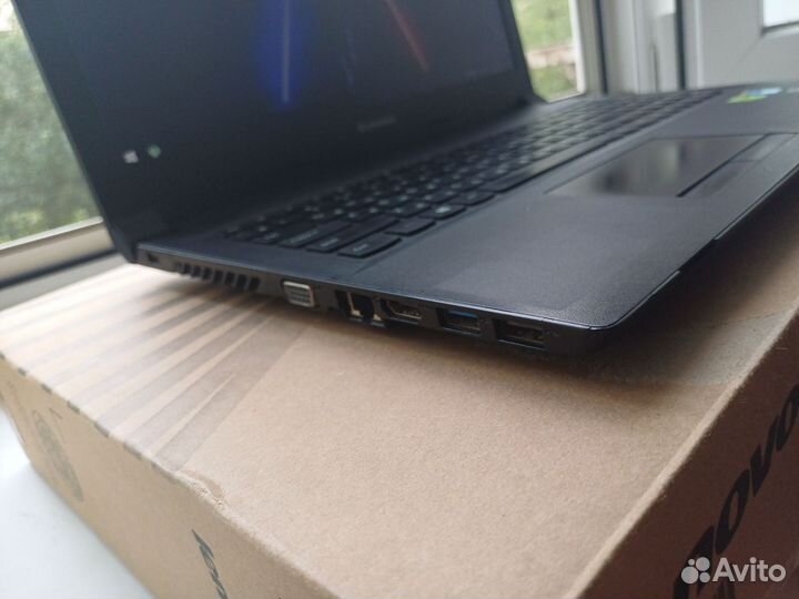Игровой ноутбук lenovo b50-30, 4 ядра, ssd