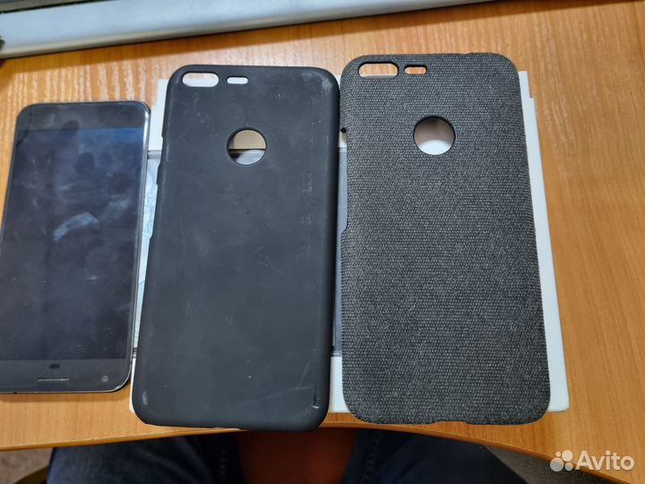 Google Pixel XL, 4/32 ГБ