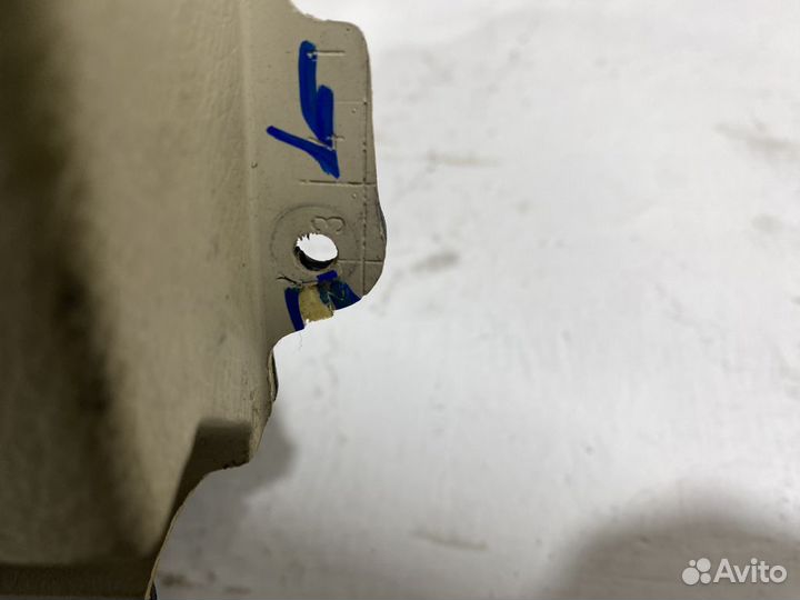 Бардачок Mercedes W211 E