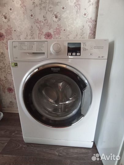 Стиральная машина Hotpoint aristoni