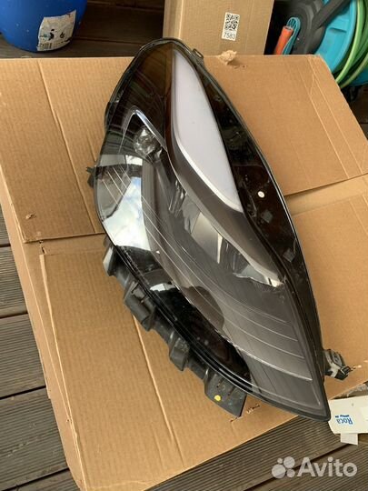 Фара правая Тесла модель 3,Y