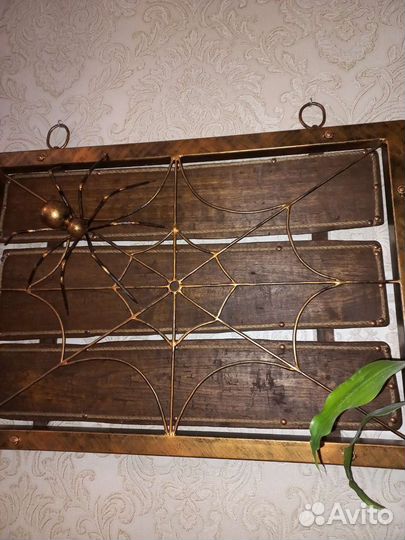 Картина из металла