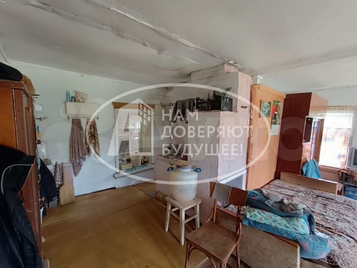 Дом 28,6 м² на участке 20 сот.