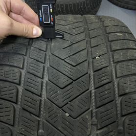 Pirelli Scorpion Winter 305/35 R21