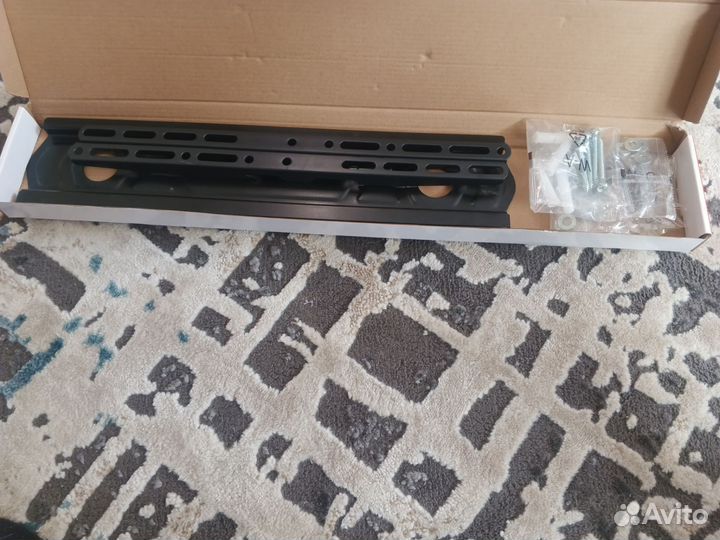 Крепление для телевизора на стену