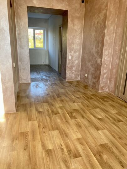 Дом 142 м² на участке 6,9 сот.