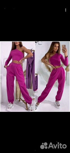 Спортивный костюм женский новый