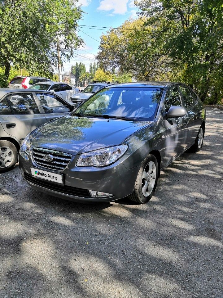 Hyundai Elantra: фото владельца