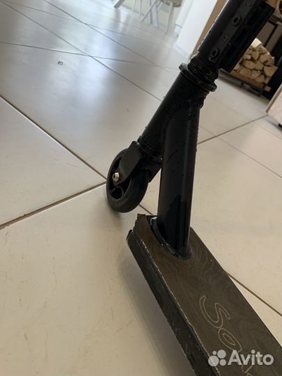 Трюковой самокат