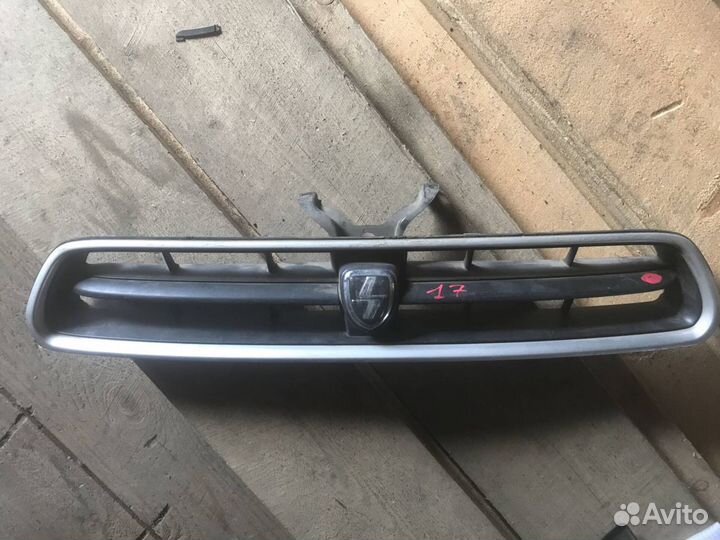 Решетка радиатора Subaru Legacy BH