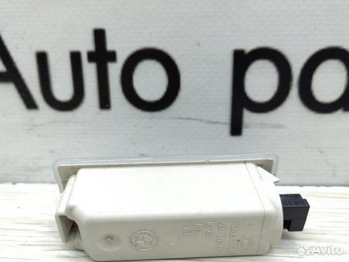 Плафон подсветки салона Bmw X6 E71 N54B30 2008