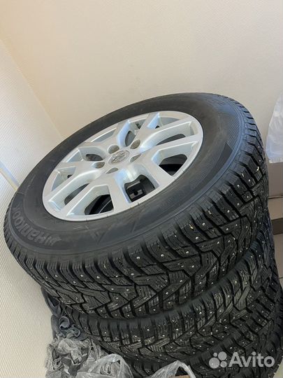 R16 Hankook Winter I'Cept RS W442 215/65, PCD 5x114.3 DIA 66.1