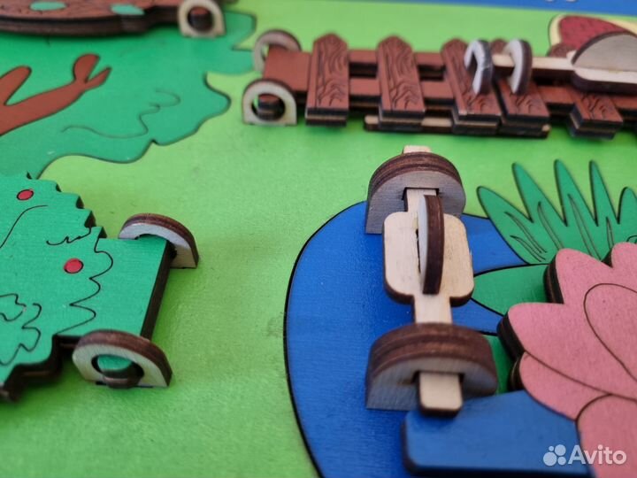 Развивающие деревянные игрушки доска бизиборд