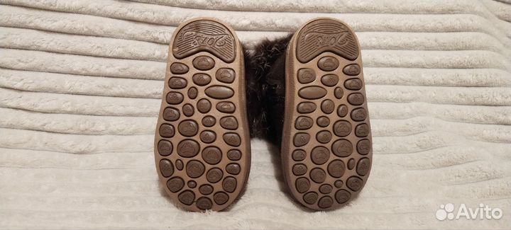 Угги для девочки р23 новые