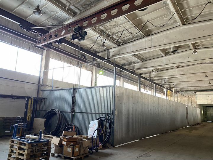 Продам помещение свободного назначения, 2000 м²