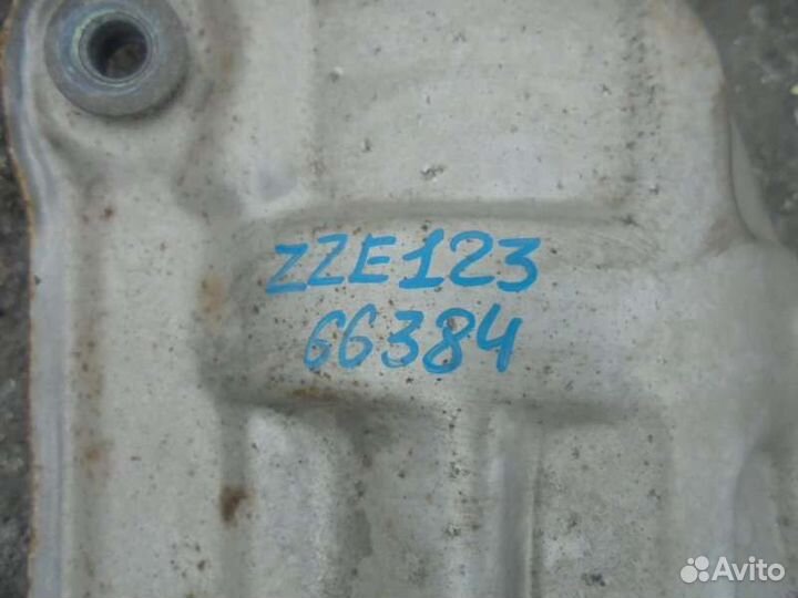 Кожух выпускного коллектора Toyota Corolla Fielder