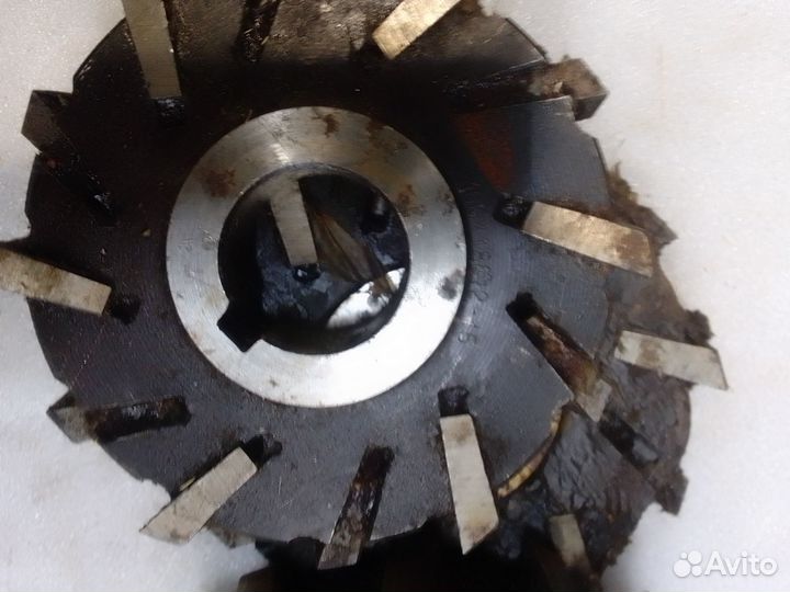 Фреза ф110*18*32 цена за 1штуку