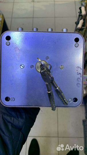 Вскрытие замков сейфов авто