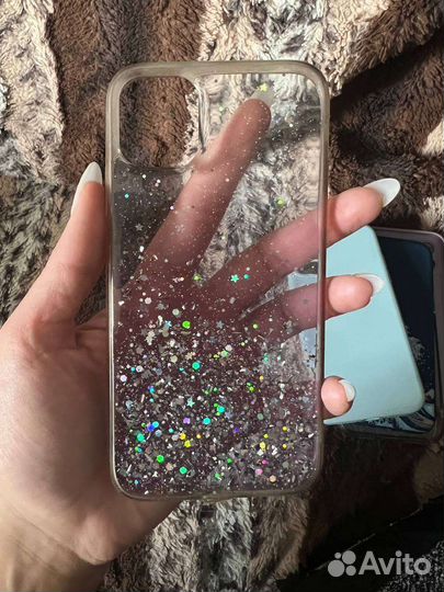 Чехлы на iPhone 11