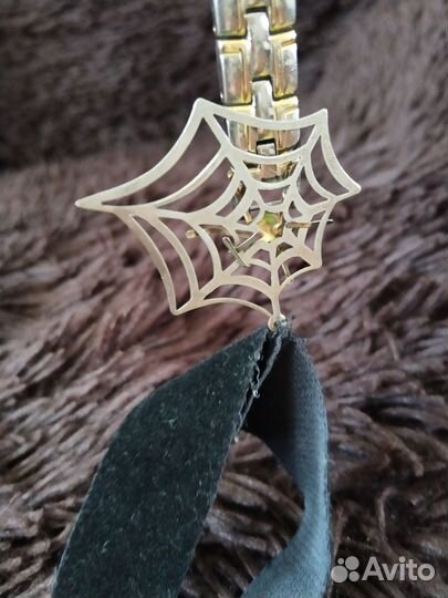 Брошь. Паук