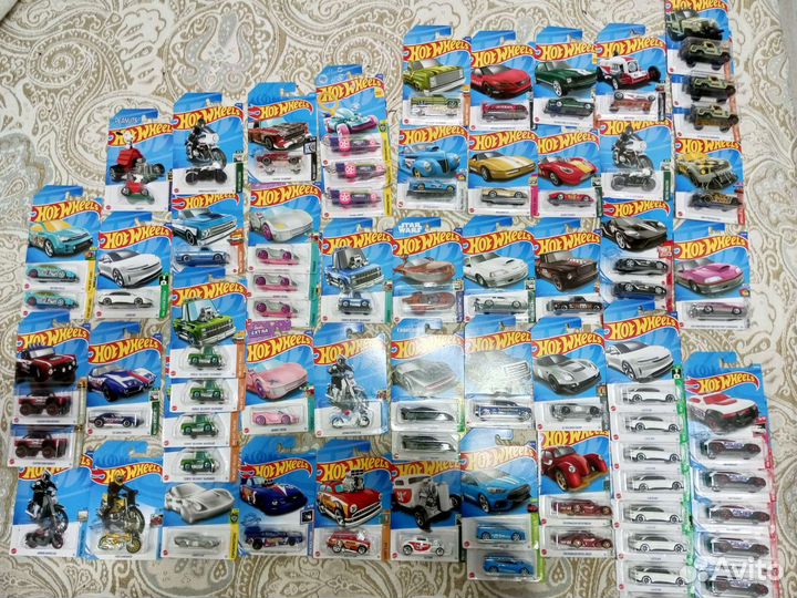 Hot Wheels по 250 отмечайте