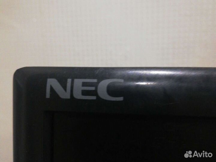 Монитор NEC