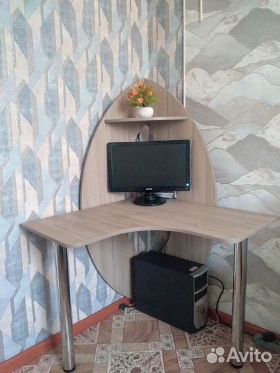 Компьютерный стол бу