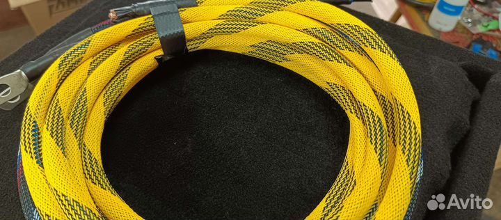 Комплект проводов для подключения сабвуфера