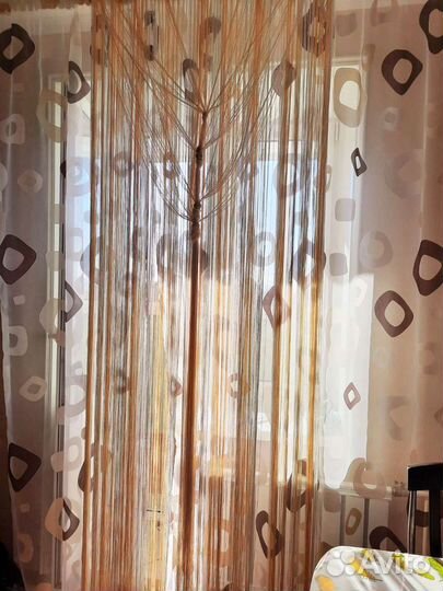 Декоративная штора из нитей