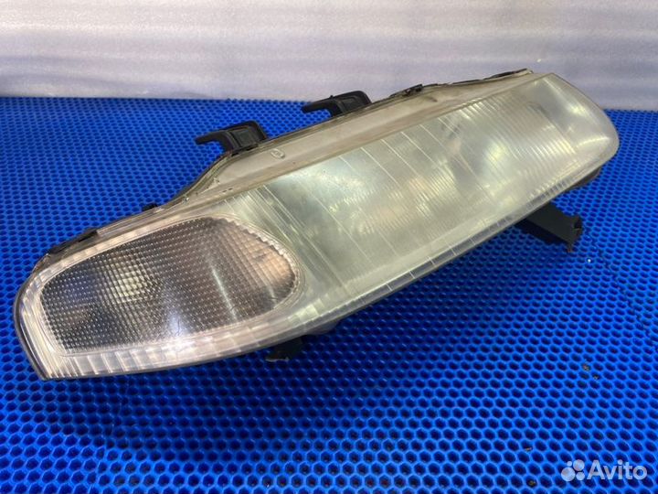 Фара галогеновая передняя правая Rover 400
