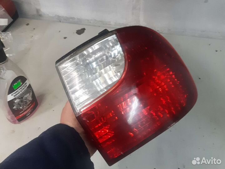 Фонарь задний правый hyundai starex 1 h1