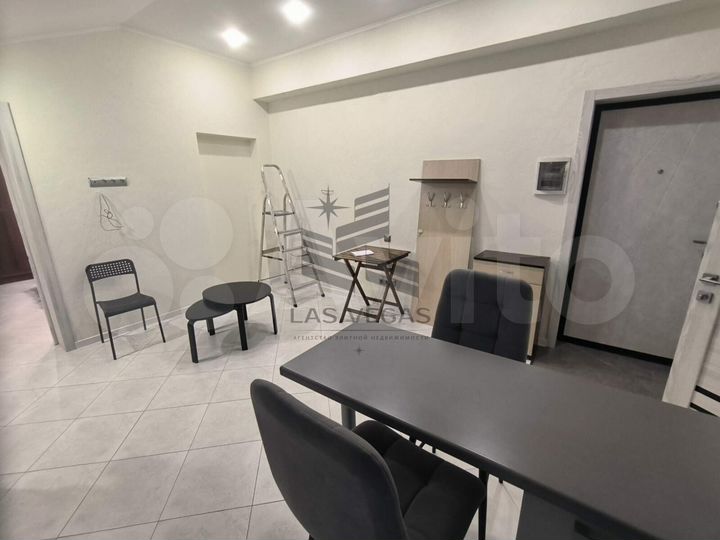 2-к. квартира, 50 м², 4/4 эт.