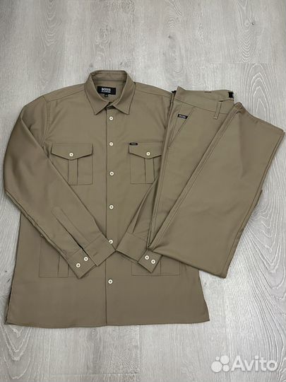 Мужской костюм