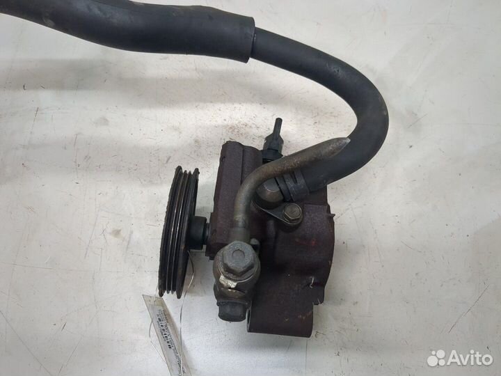 Гур Toyota RAV 4, 1997