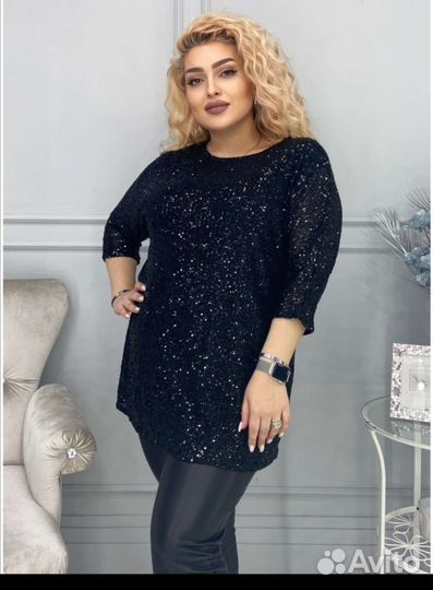Кофта с пайетками