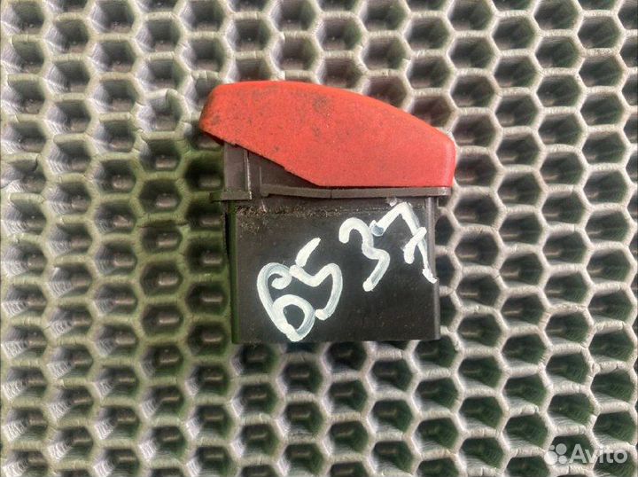 Включатель аварийной сигнализации DAF XF105