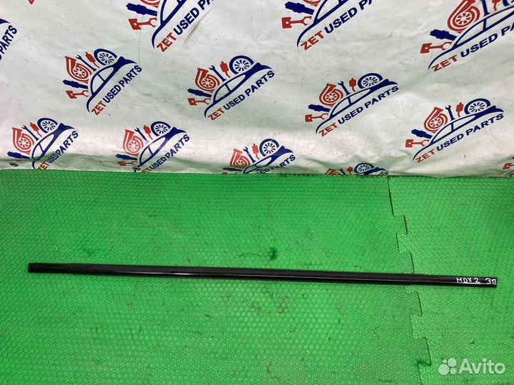 Молдинг стекла задний правый Acura Mdx YD2 J37A1