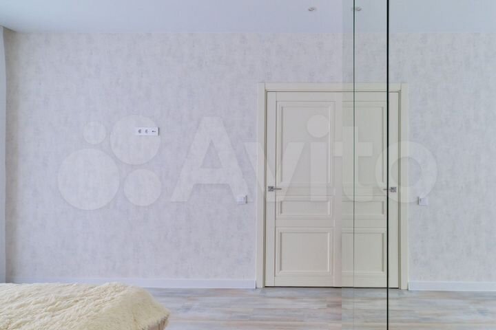 2-к. квартира, 48 м², 1/9 эт.