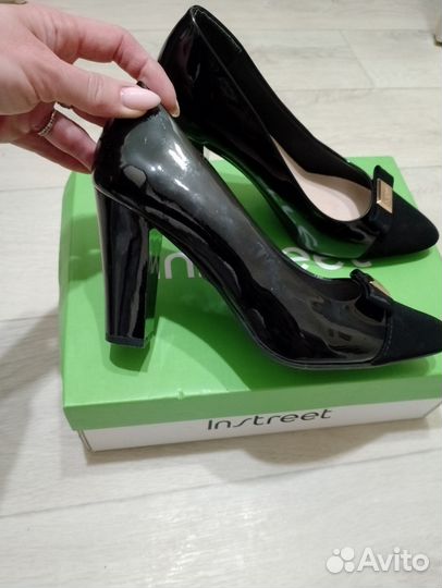 Туфли женские 36 размер на каблуке