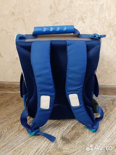 Портфель школьный