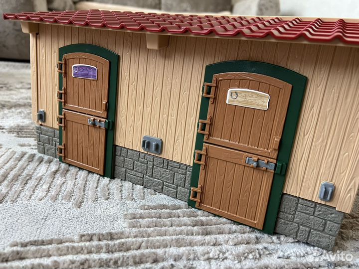 Конюшня schleich