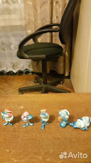 Гномы,крокодилы,пингвины,акулы киндер - 90х