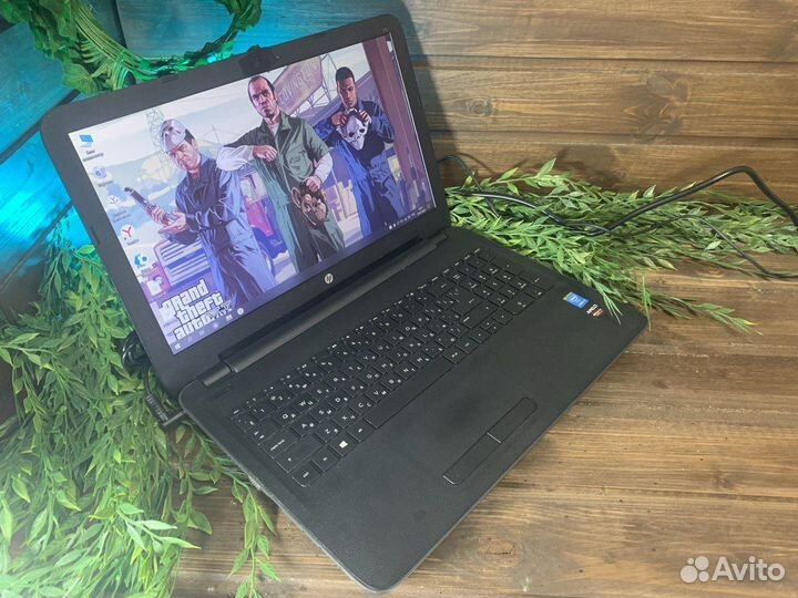 Игровой ноутбук HP i3/8GB/SSD/M330