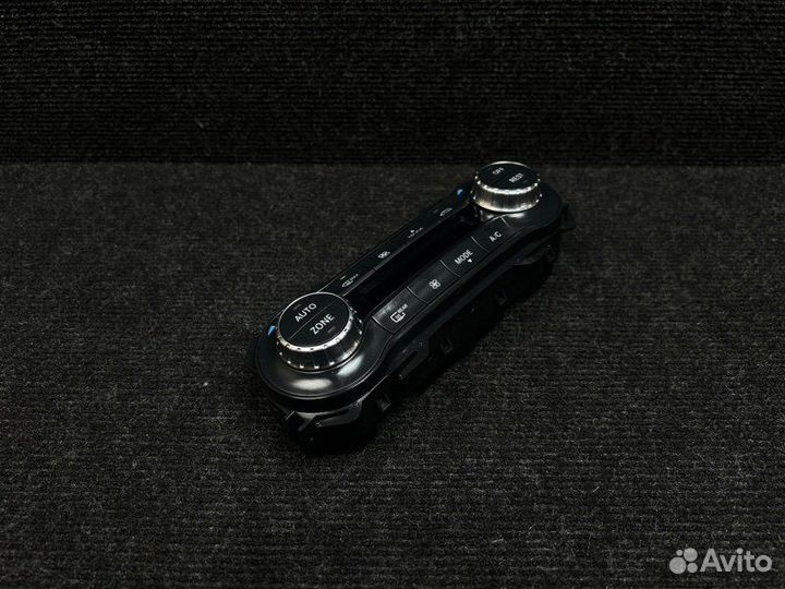 Блок управления климат-контролем Mercedes-Benz