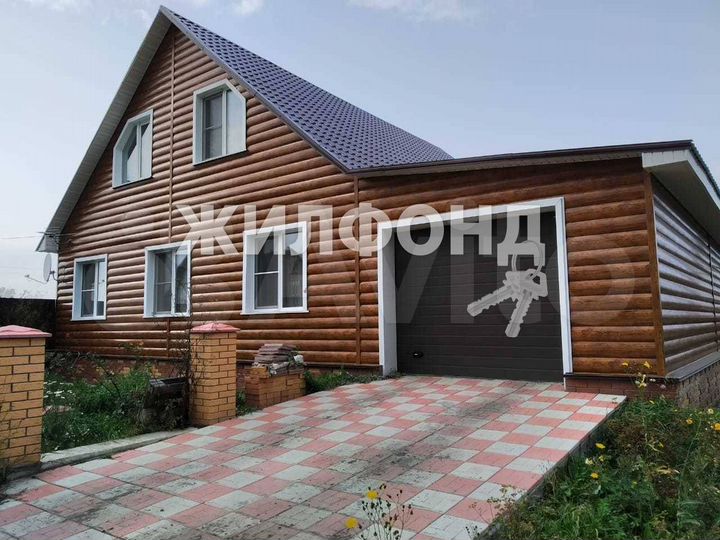 Коттедж 168 м² на участке 12 сот.